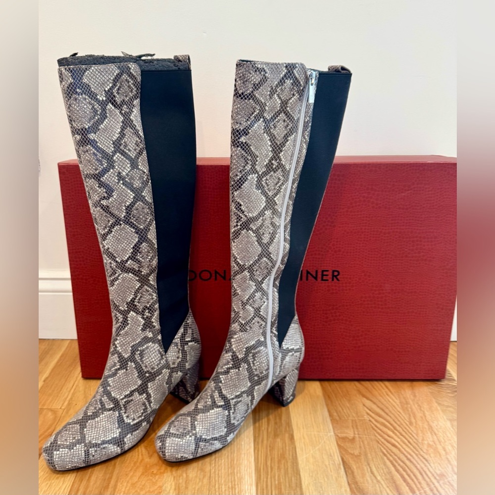 8.5 - Donald Pliner “Parley” Python Boots - NWB